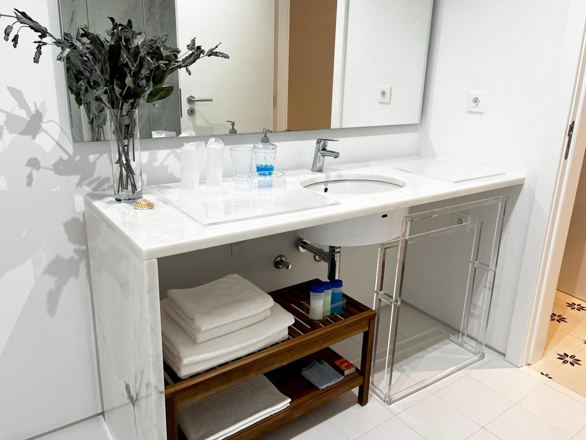 Signature Guesthouse Порту Номер фото