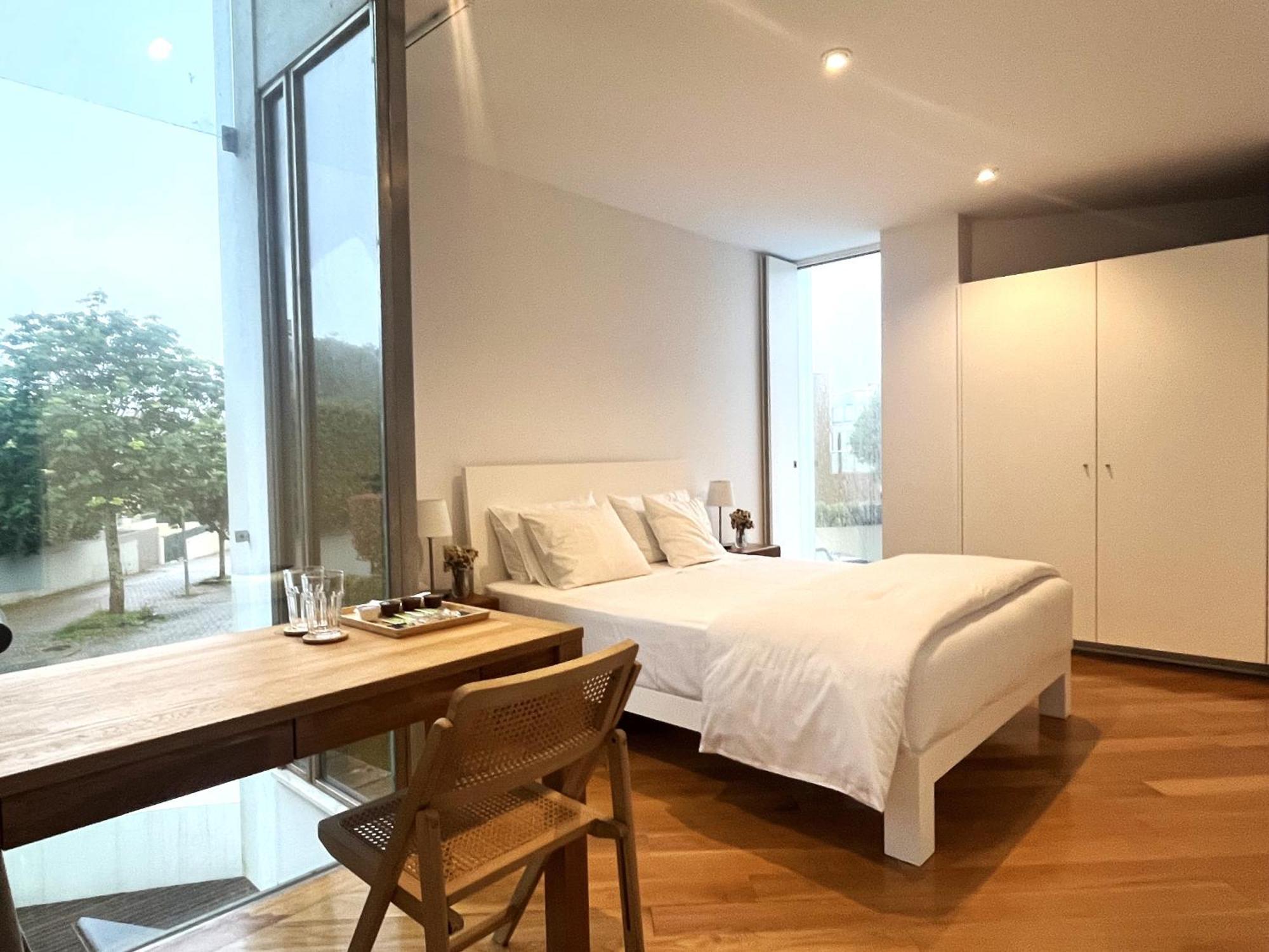 Signature Guesthouse Порту Номер фото